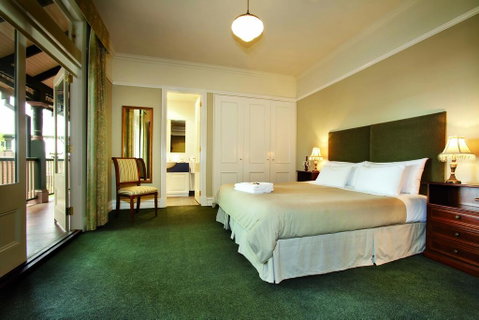 Hotel Bellinzona - Broome Tourism 1