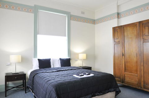 Hotel Gosford - Broome Tourism 2