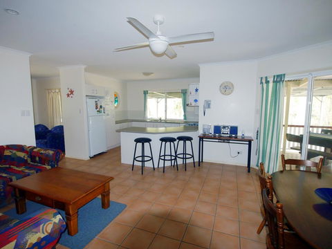 Island Haven - Broome Tourism 3