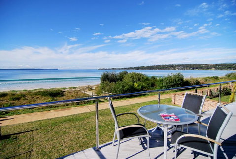 Jervis Bay Waterfront - Broome Tourism 0