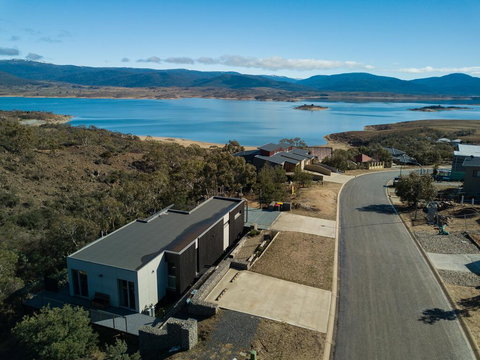 JINDY HOUSE BRAND NEW And STYLISH AMAZING VIEWS - Broome Tourism 2