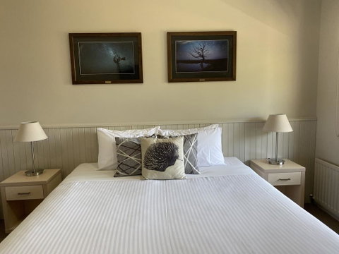 Jindy Inn - Broome Tourism 1