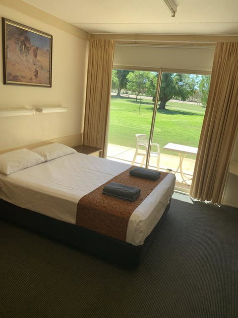 Jumbuck Motel - Broome Tourism 0