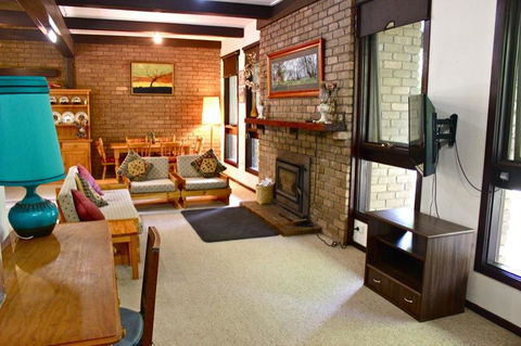 Kaighins Place - Broome Tourism 1