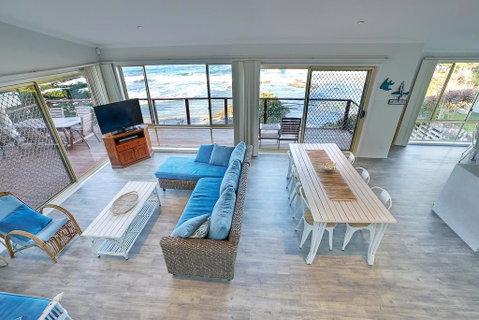 Kalimna - Blue Bay, NSW - Broome Tourism 1