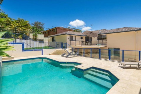 Kallaroo, 3 Kallaroo Street- Great House With Views, Pool, WIFI And Aircon - Broome Tourism 2