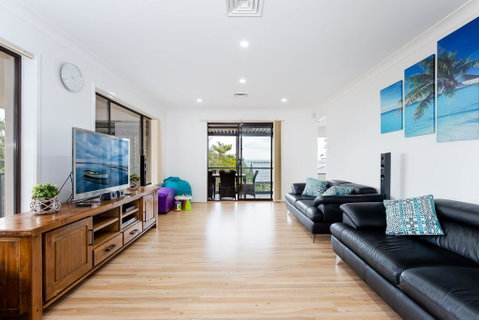 Kallaroo, 3 Kallaroo Street- Great House With Views, Pool, WIFI And Aircon - Broome Tourism 1