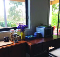 Kangaroo Hill Studio - Broome Tourism