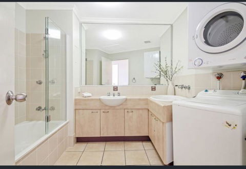 Kings Bay Apartments - Broome Tourism 2