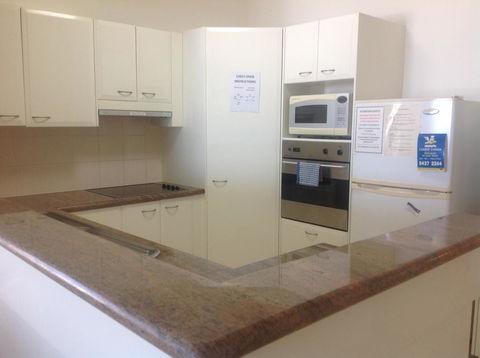 Kings Row Apartments - Broome Tourism 3