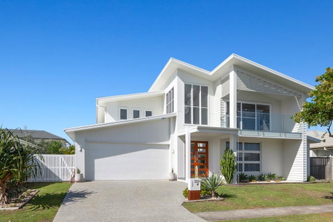 Kingscliff Bliss - Broome Tourism 0