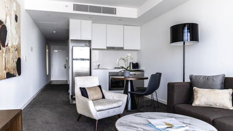 KOZYGURU Chatswood Luxury Studio NCH088 - Broome Tourism 2