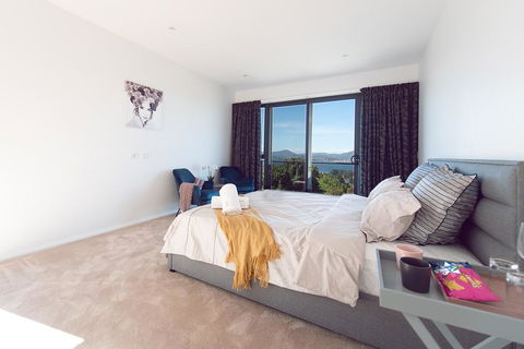 La Vie Luxury Bay View - Broome Tourism 0
