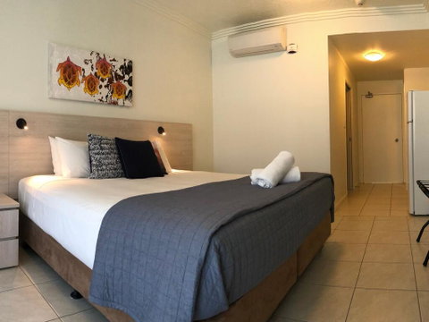 Lagoons Studio Swim Out With Heated Pool - Broome Tourism 2