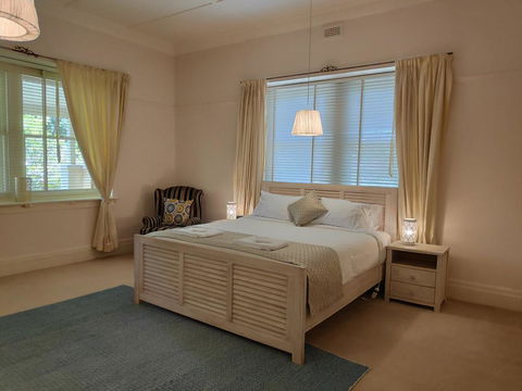 Lake House Benalla - Broome Tourism 3