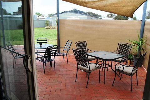 Lake Tyrrell Accommodation - Broome Tourism 2