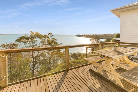 Lakescapes Cottage - 180 Degree Panoramic Views - Broome Tourism 2