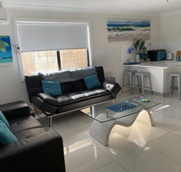 Lazy Dayz Shellharbour - Broome Tourism