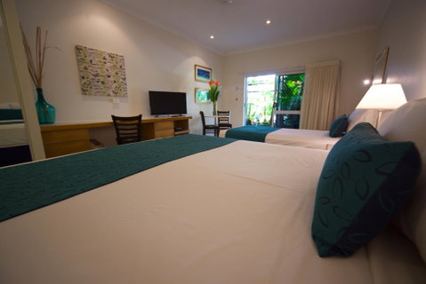 Lazy Lizard Motor Inn - Broome Tourism 3
