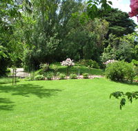 Leafield Cottages - Broome Tourism