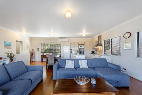 Lentara Street, 84 - Broome Tourism 2