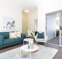 Light bright and spacious unit close to beaches - Broome Tourism