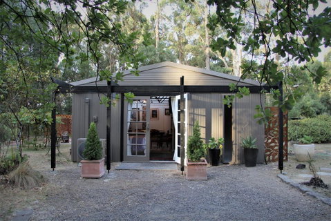 Lily's Farm Studio - Broome Tourism 0