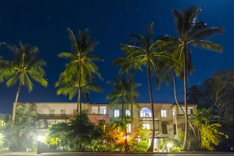 Luxury 1 Bed Apartment, New King Bed & Bath - Broome Tourism 2