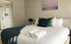 Luxury 4BR Home With KING Bed Lakes Entrance - thumb 3