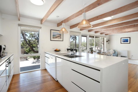 Luxury Beach House Only 250m To No 16 Back Beach! - Broome Tourism 0