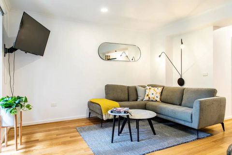 Luxury Spacious 2 Bedroom Fitzroy Apartment - Broome Tourism 0