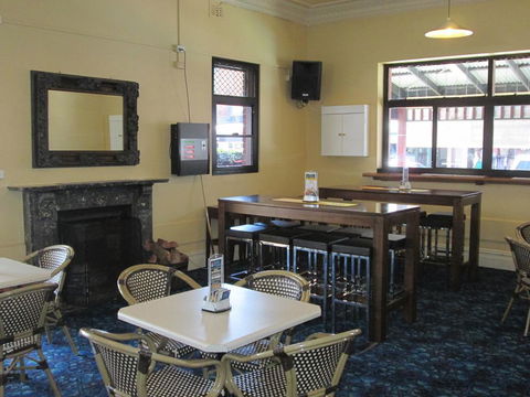 Maclean Hotel - Broome Tourism 1