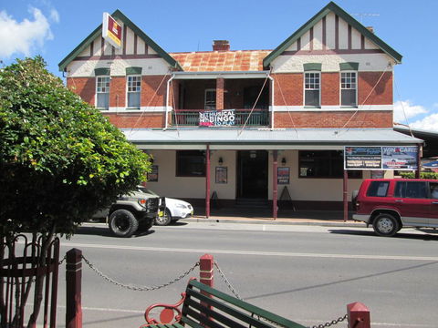 Maclean Hotel - Broome Tourism 0