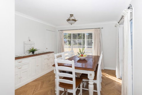 Macleay Street 23, Narrawallee - Broome Tourism 3