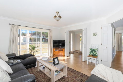 Macleay Street 23, Narrawallee - Broome Tourism 0