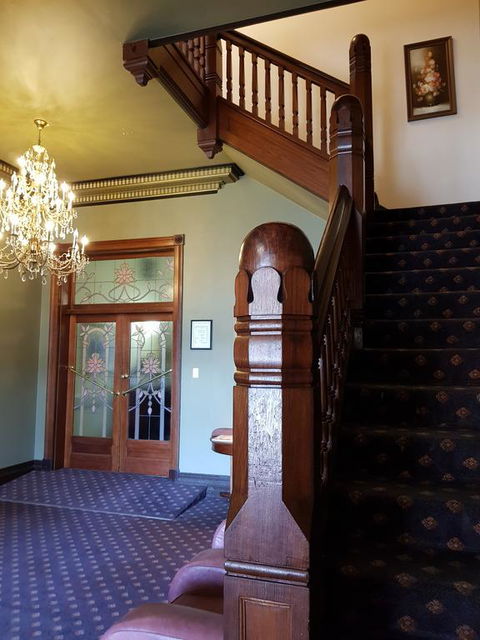 Madden's Commercial Hotel - Broome Tourism 3