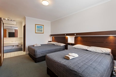 Maffra Motor Inn - Broome Tourism 3