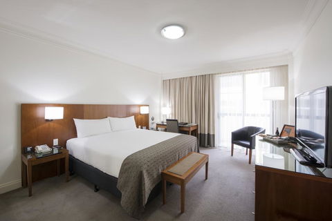 Majestic Roof Garden Hotel - Broome Tourism 0