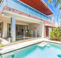 Malibu Beach House  Corporate Boardies - Broome Tourism