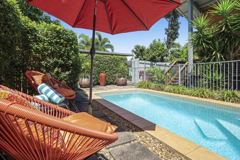 MANDALAY ESCAPE, SECLUSION & SERENITY WITH A POOL - Broome Tourism 3