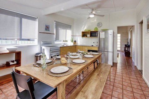 Mandy's Cottage South West Rocks (Pet Friendly) - Broome Tourism 0