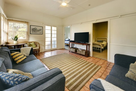 Mandy's Cottage South West Rocks (Pet Friendly) - Broome Tourism 3