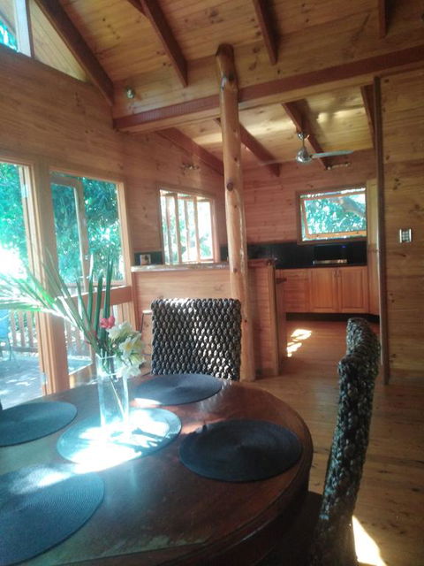 Mango Cottage - Broome Tourism 2