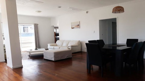Maple Villa - Broome Tourism 2