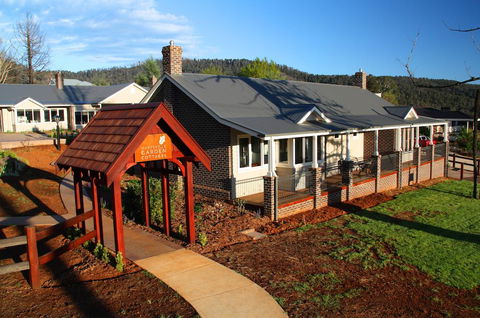 Marysville Garden Cottages - Broome Tourism 3