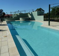 McNevins Logan Park Motel - Broome Tourism