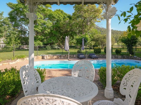 Meerea Country Estate Adjoining Wollombi National Park - Broome Tourism 0