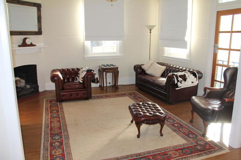 Mentor Chambers Apartment Bed & Breakfast - Broome Tourism 0
