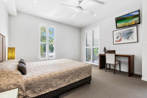 Metzo Noosa Resort - Broome Tourism 3