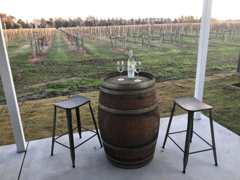 Milawa Vineyard Views - Guesthouse 1 - Broome Tourism 0